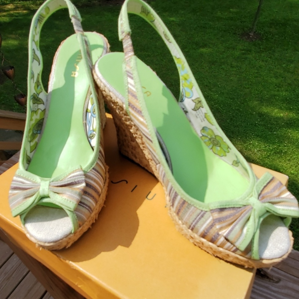 New Unisa espadrilles 10m.